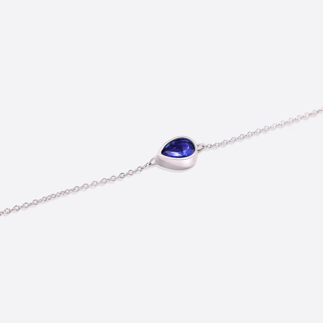 Bracelet en forme de larme avec pierre de naissance