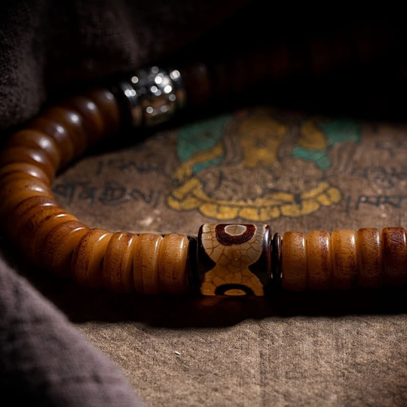 Buddha Stones Tibetische 108 Mala-Perlen Yak-Knochen Dzi-Perle Neun Paläste Acht Diagramme Charm-Stärke-Armband 