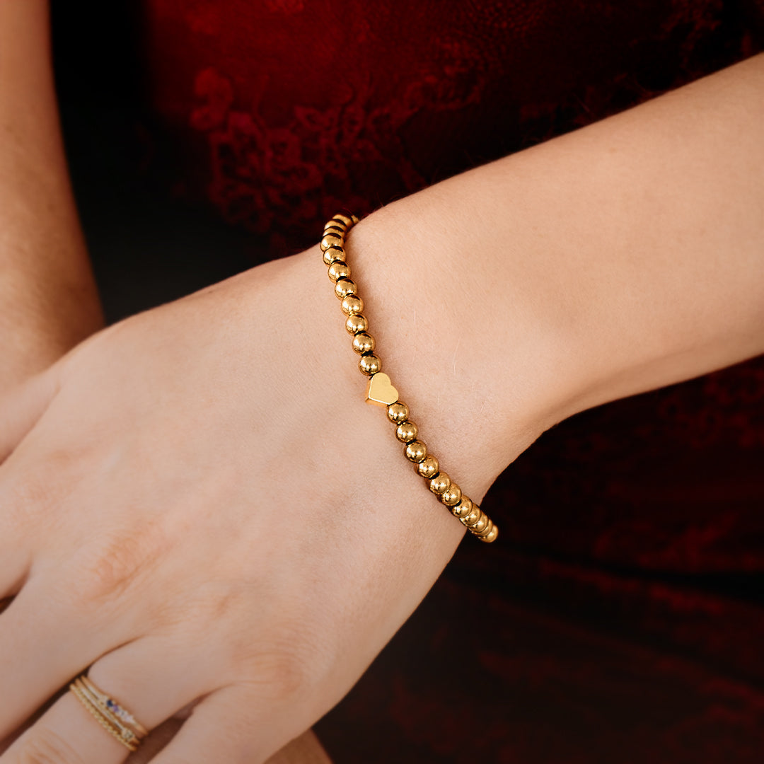 Bracelet empilable en perles en forme de cœur