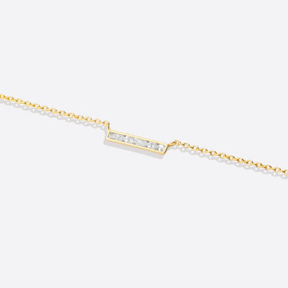 Collier pendentif délicat en forme de barre de cristal 