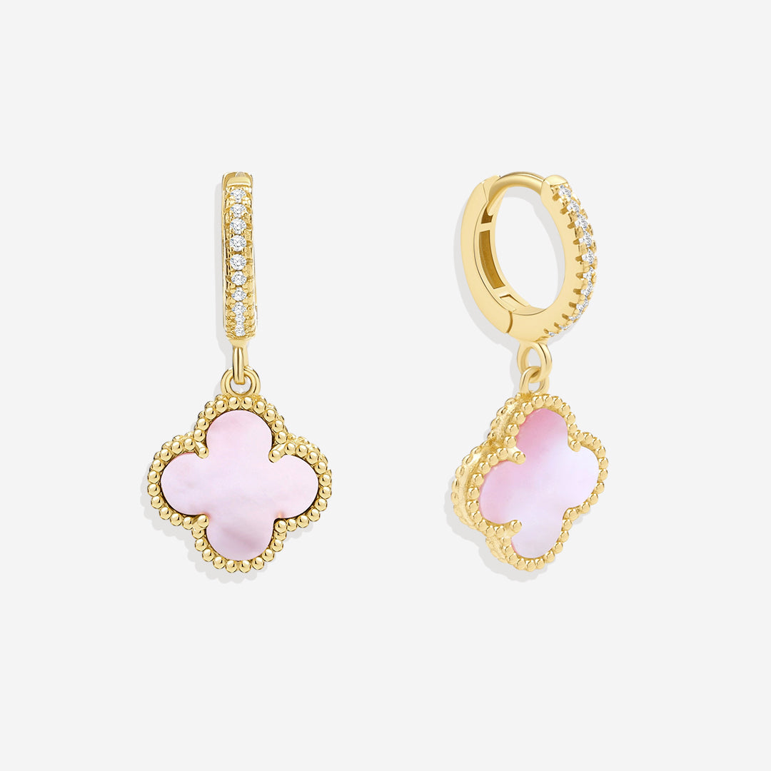 Boucles d'oreilles pendantes en forme de trèfle pavé