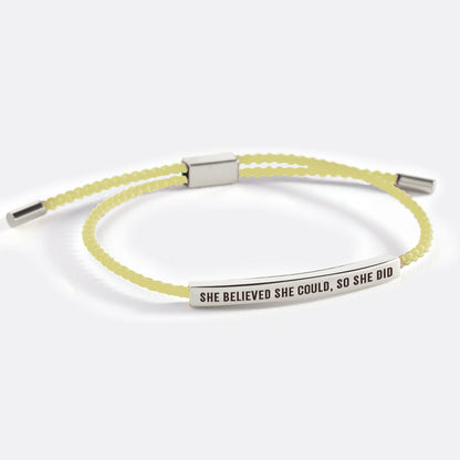 Elle croyait qu'elle pouvait, elle l'a fait. Bracelet Inspiré
