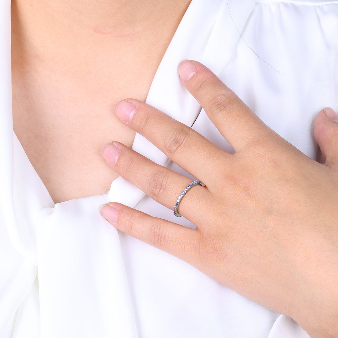 Bague d'éternité empilable avec pierre de naissance