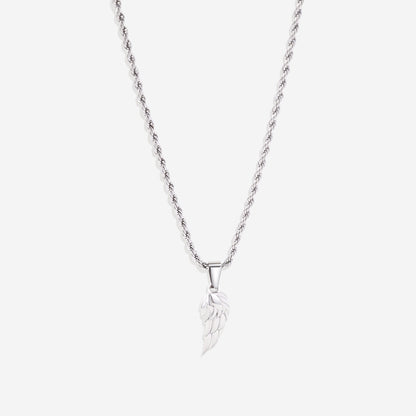 Le collier pendentif aile