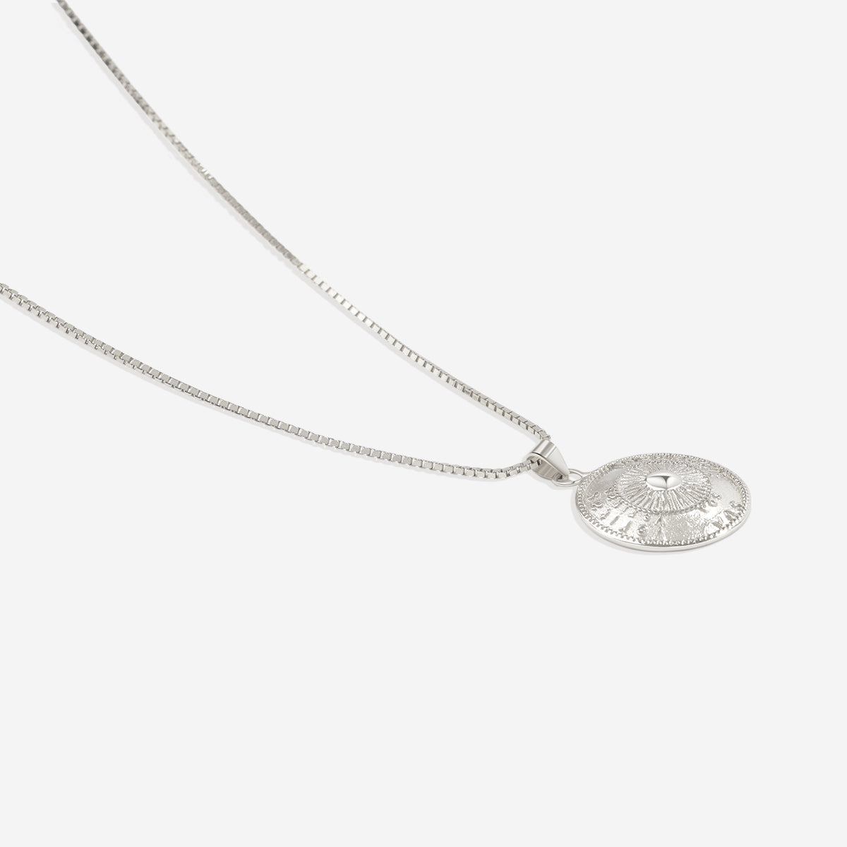 Collier pendentif soleil