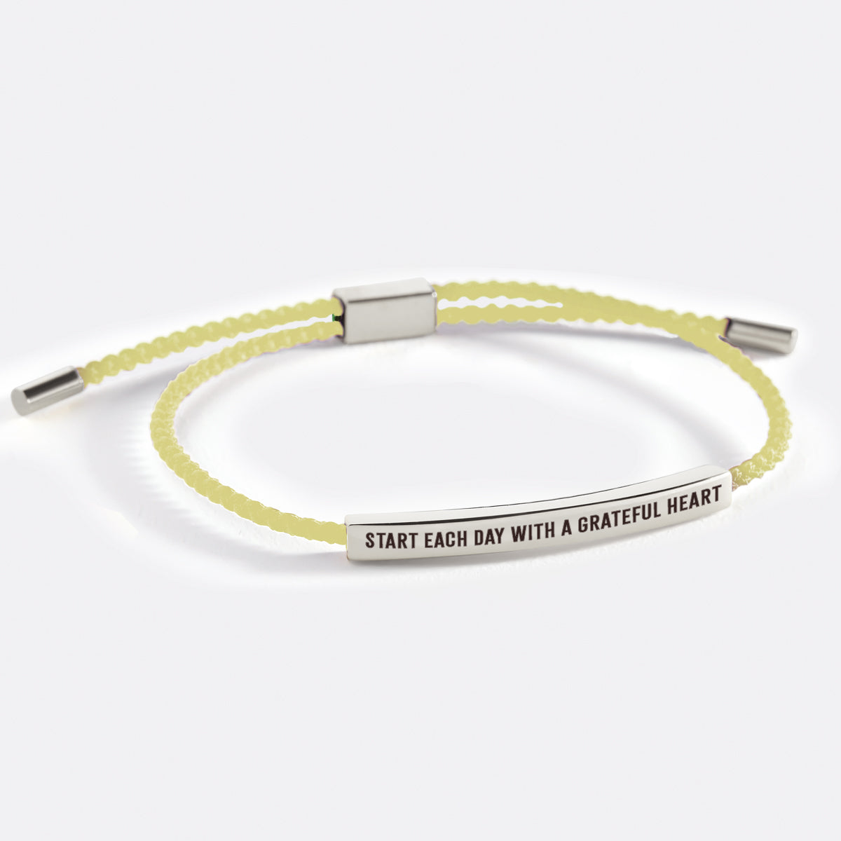 Commencez chaque journée avec un bracelet d'inspiration plein de gratitude