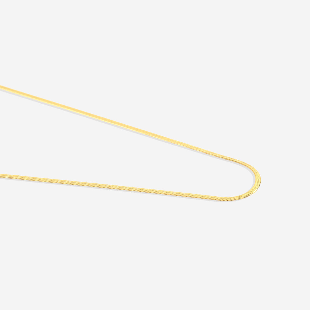 Collier délicat à chevrons