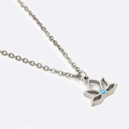 Collier avec pendentif mini lotus et pierre de naissance