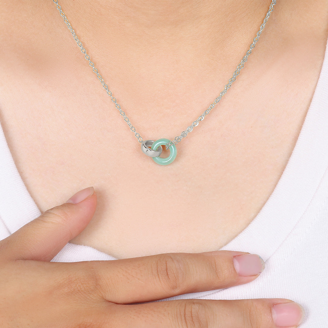 Collier de connexion en pierres précieuses