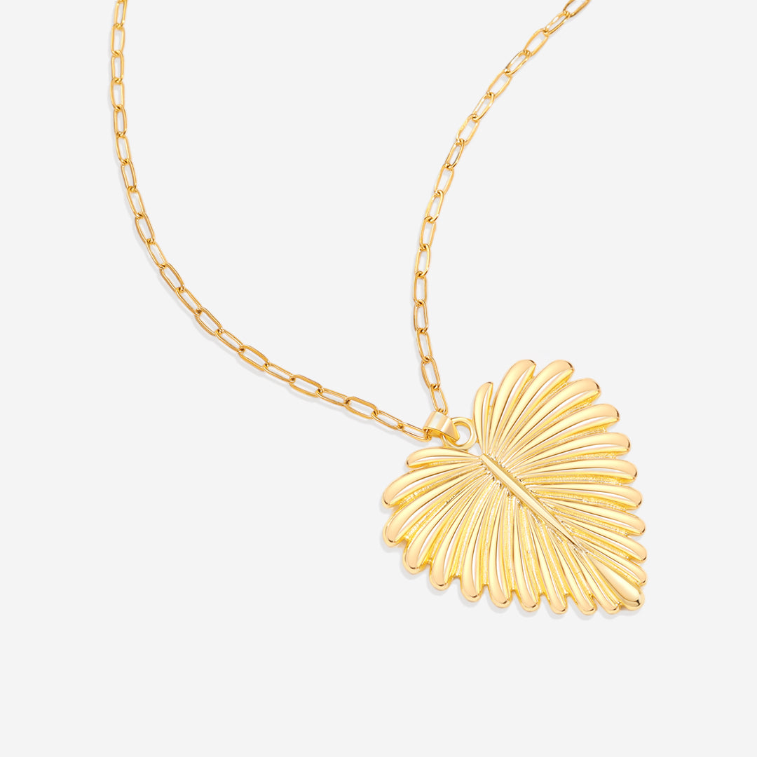 Collier avec pendentif palmier en forme de cœur