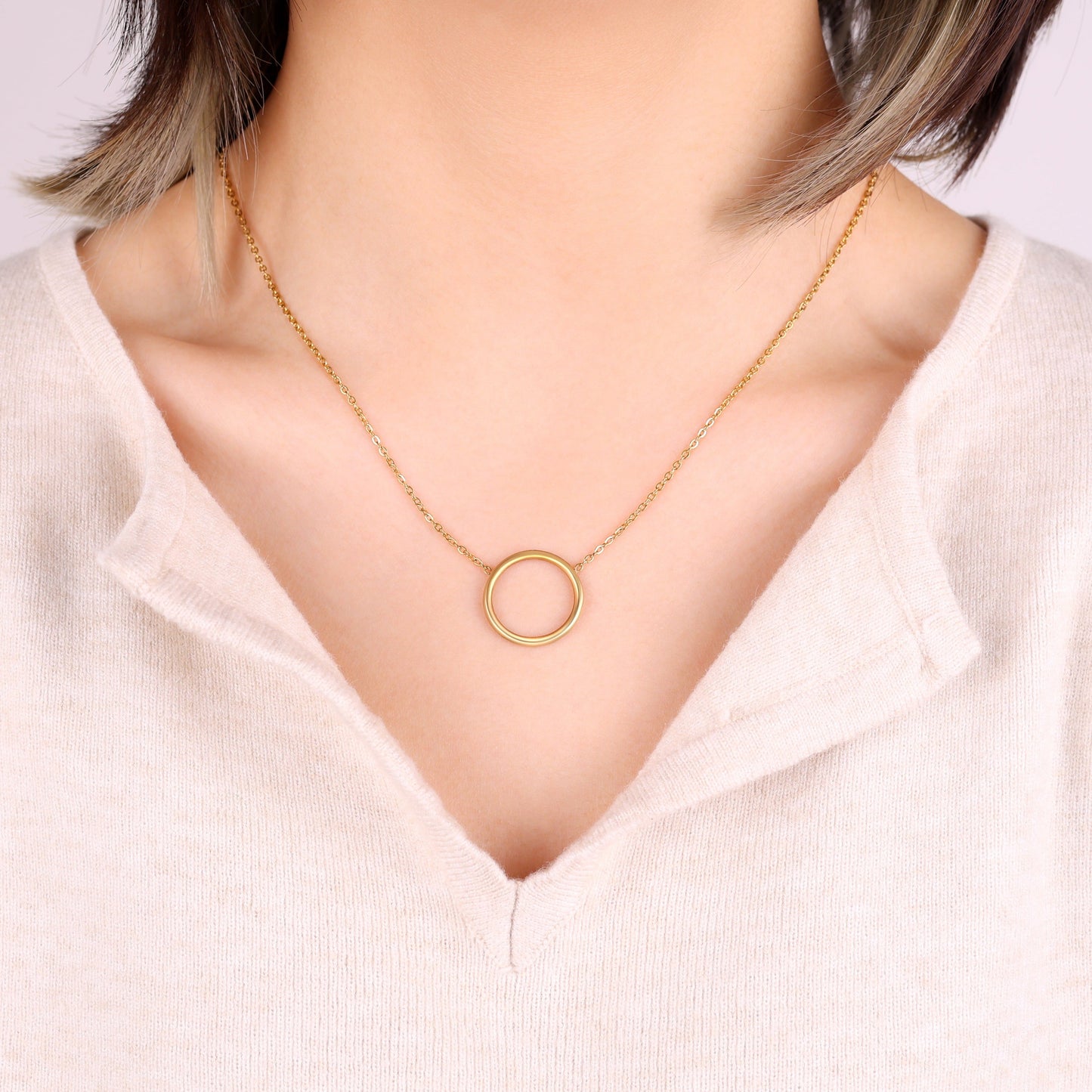 Collier à déclaration circulaire