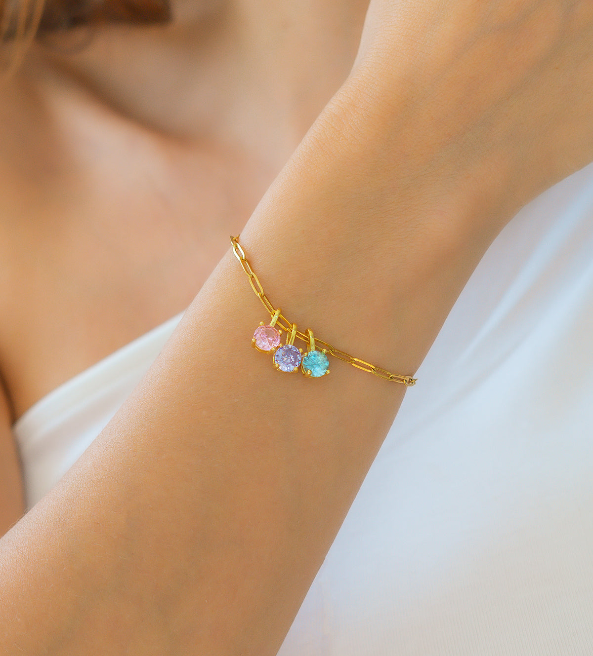 Bracelet avec pierre de naissance taille ronde