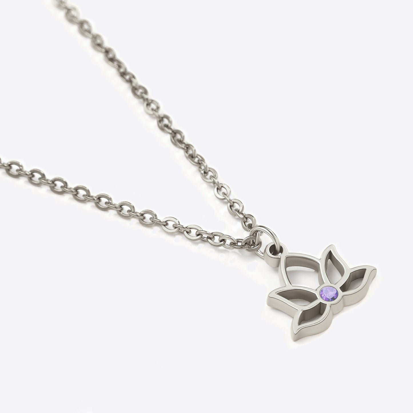 Collier avec pendentif mini lotus et pierre de naissance