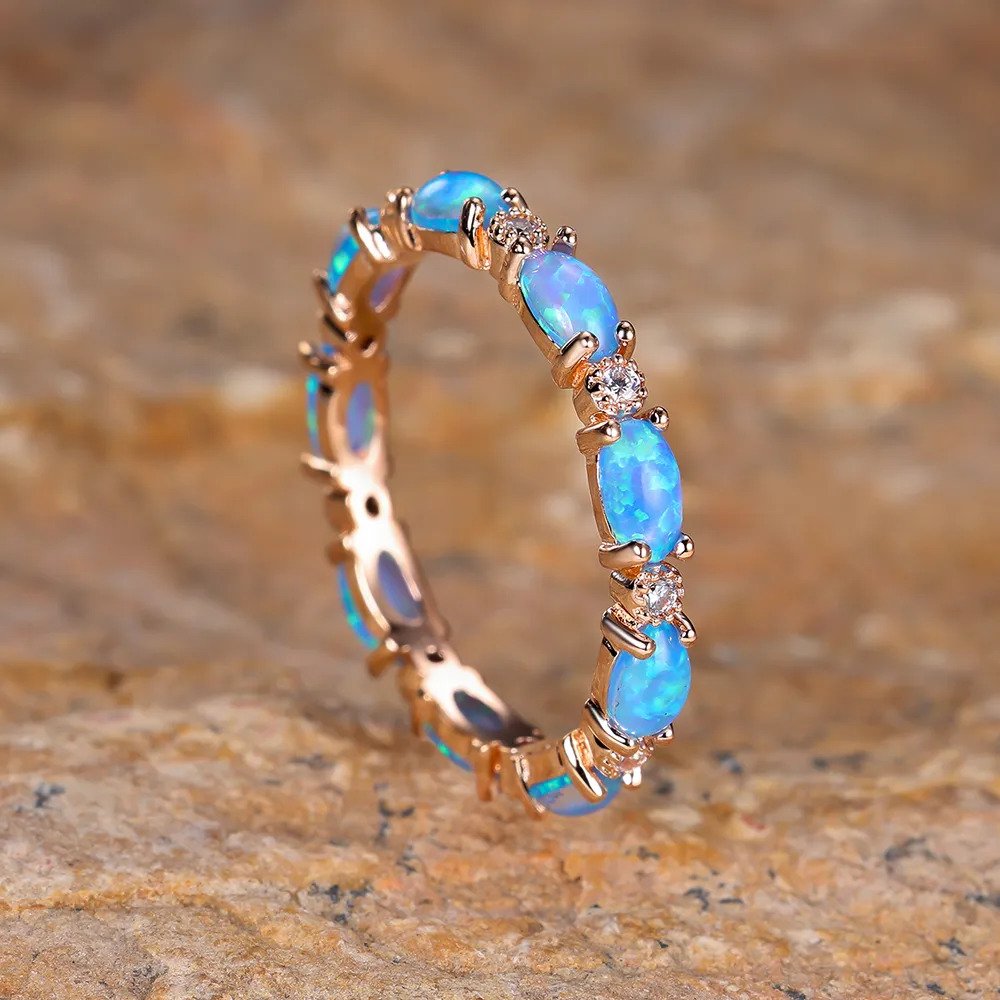Bague d'éternité en opale de feu