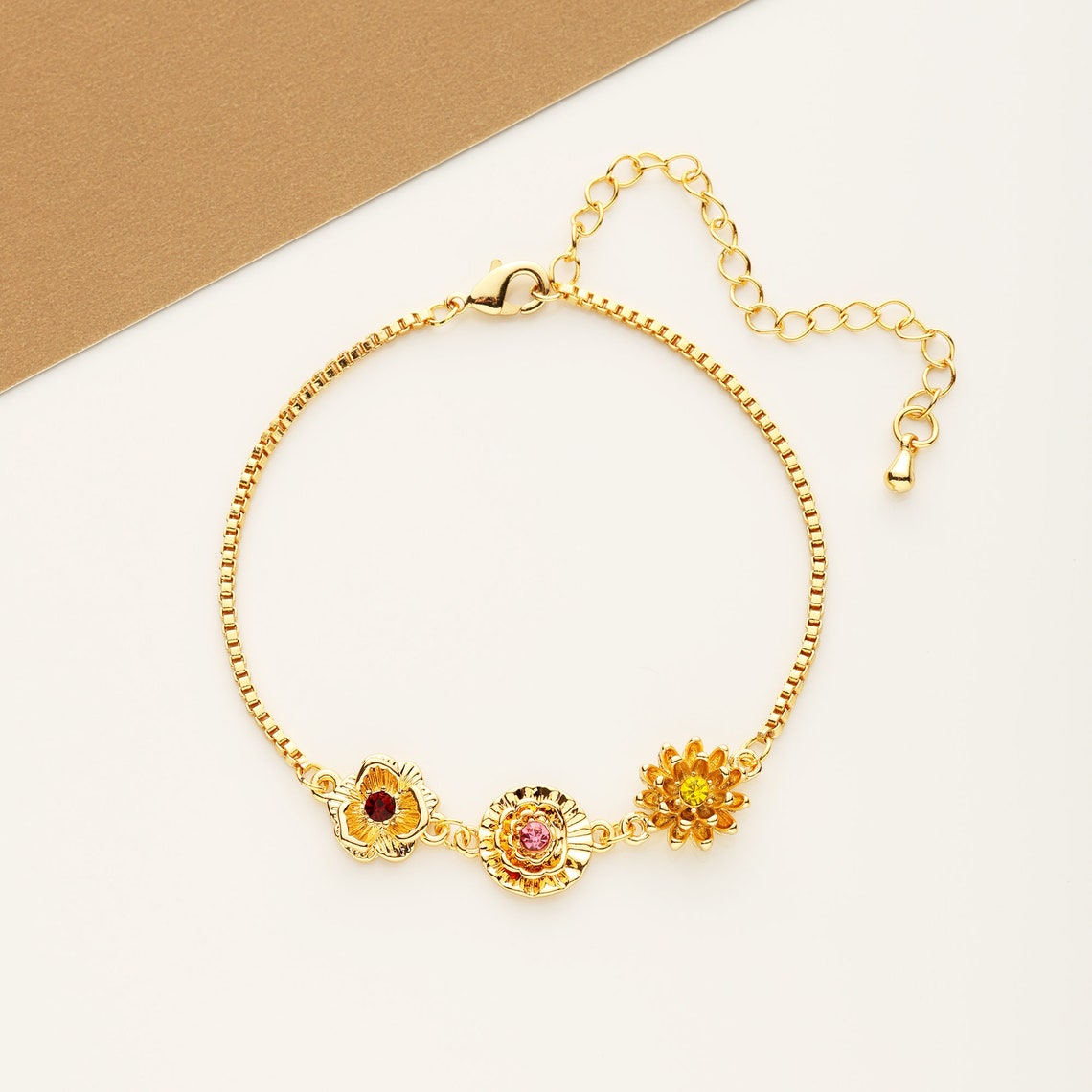 Personalisiertes 1-8 Geburtsblumen-Armband