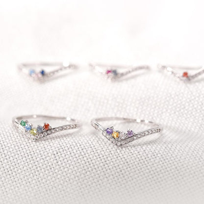 Bague pavée Chevron personnalisable avec 1 à 5 pierres de naissance