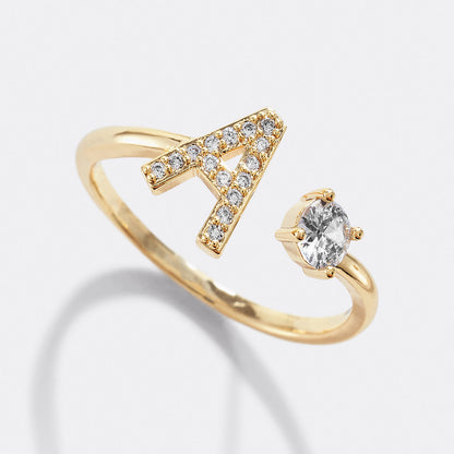 Verstellbarer Pavé-Ring mit Initialen