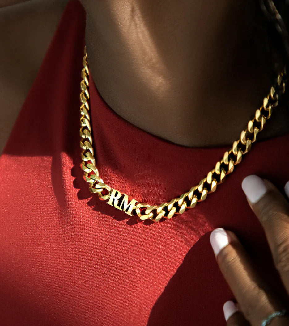 Collier ras du cou initial