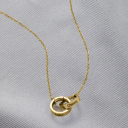 Halskette mit Doppelnamensring