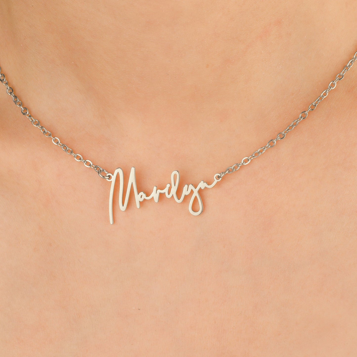 Collier personnalisé avec nom | Choisissez parmi 9 styles