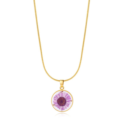 Collier de fleurs de naissance pressées