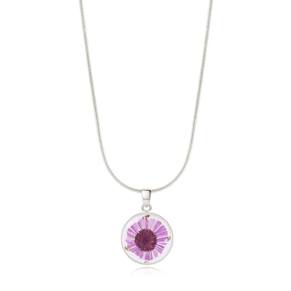 Collier de fleurs de naissance pressées