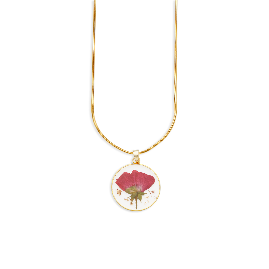 Collier de fleurs de naissance pressées