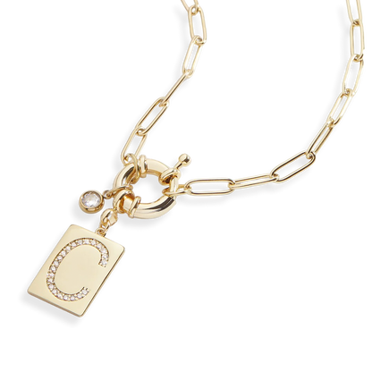 Collier pendentif initial pavé avec chaîne trombone