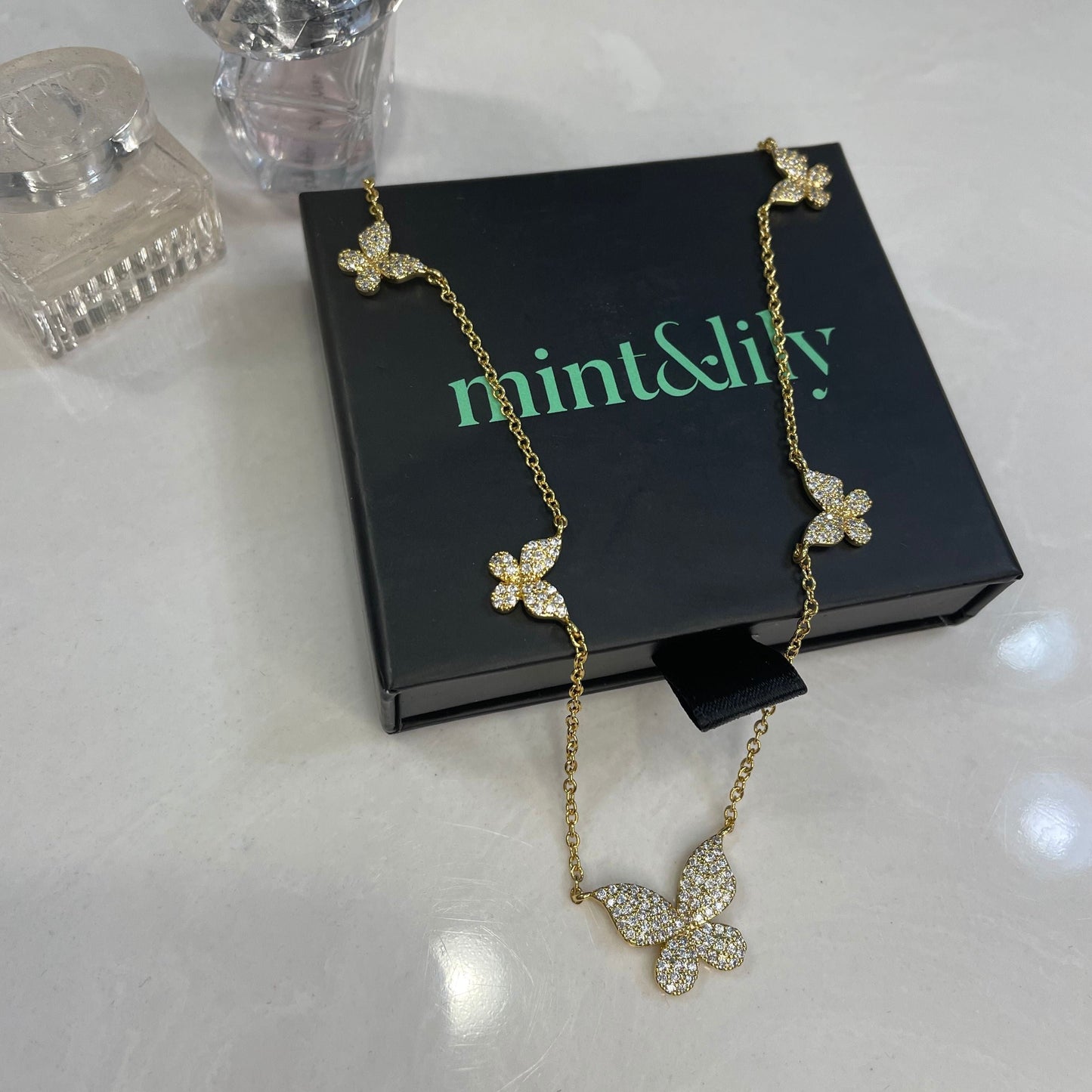 Collier Cinq Papillons